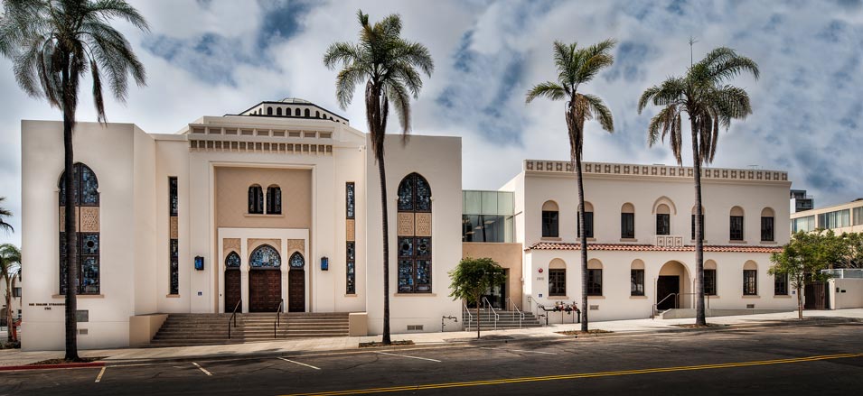 OHR SHALOM SYNAGOGUE’S BUILDING IS OPEN AND SHABBAT SERVICES ARE BOTH IN-PERSON AND ON ZOOM.